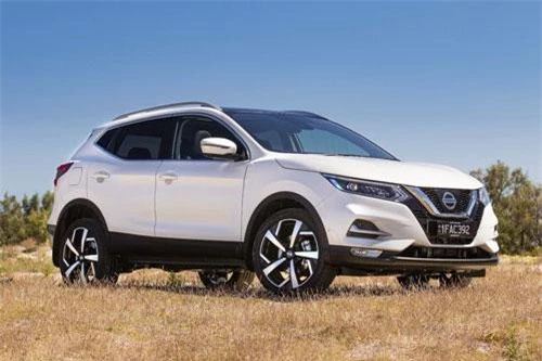 6. Nissan Qashqai (doanh số: 252.705 chiếc).