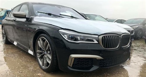 BMW M760Li đầu tiên về Việt Nam, động cơ V12, mạnh 610 mã lực