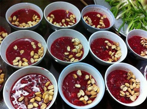 Tử vong do ăn tiết canh