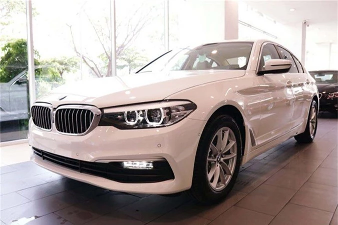 Can canh BMW 5-Series 2019 moi gia 2,4 ty tai Viet Nam-Hinh-2