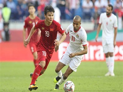 HLV CLB hàng đầu Hàn Quốc mong muốn chiêu mộ Quang Hải