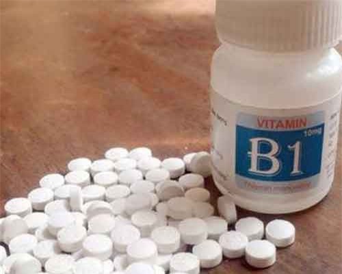 Cách làm tóc nhanh dài cấp tốc bằng Vitamin B1