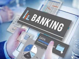Ngân hàng thu nghìn tỷ đồng từ dịch vụ
