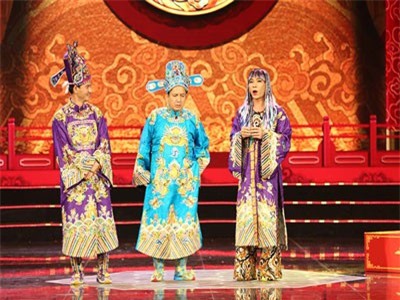 Táo quân 2019: Cười chảy nước mắt với màn cải cách tiếng Việt