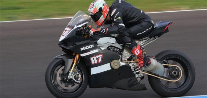 Cập nhật giá bán Ducati Superbike 2019 phiên bản mới nhất