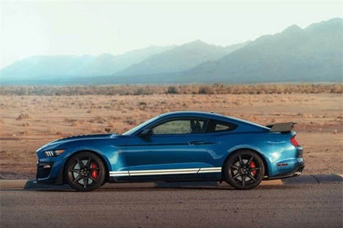 Ford Mustang Shelby GT500 2020.