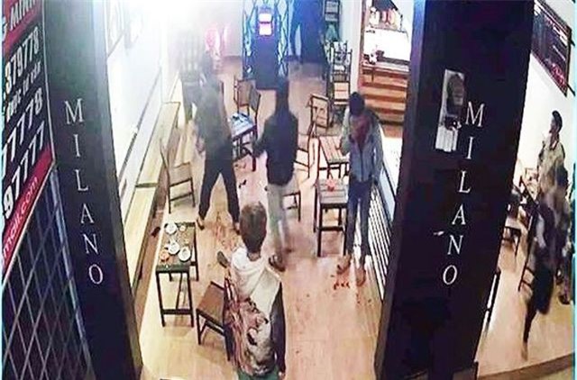Lâm Đồng: Chém người kinh hoàng trong quán cà phê, 6 người bị thương