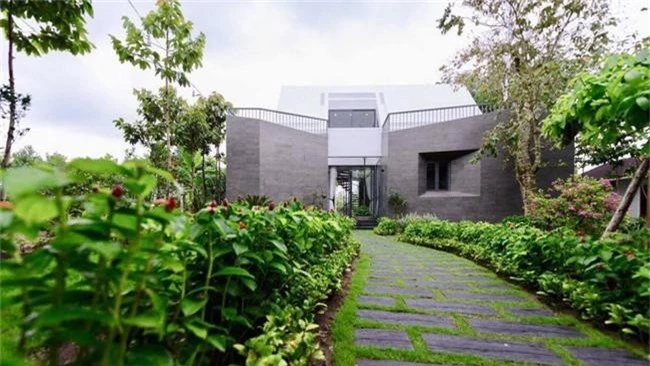 Nhà vườn đẹp như châu Âu rộng 500m² ở Long An của ca sĩ Cao Thái Sơn - Ảnh 15.