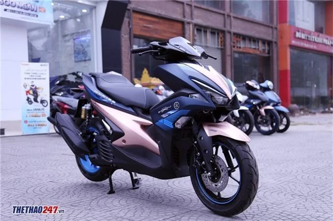 Chi tiết Yamaha NVX 155 Doxou tại đại lý, giá 52,74 triệu đồng. Yamaha Việt Nam vừa cho ra mắt chiếc xe ga NVX 155 phiên bản Doxou hoàn toàn mới với thiết kế trẻ trung và năng động. (CHI TIẾT)