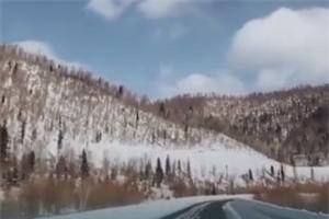 CLIP: Chiêm ngưỡng ngôi làng tuyết đẹp nhất Trung Quốc