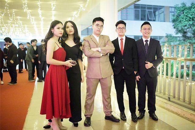 “Những cụ già hiphop” đăng quang Ams’ Got Talent