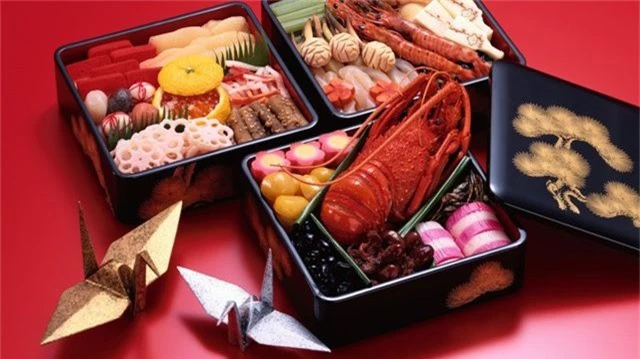 Choáng với hộp cơm Nhật ăn mừng năm mới giá 3,8 tỷ đồng - 2