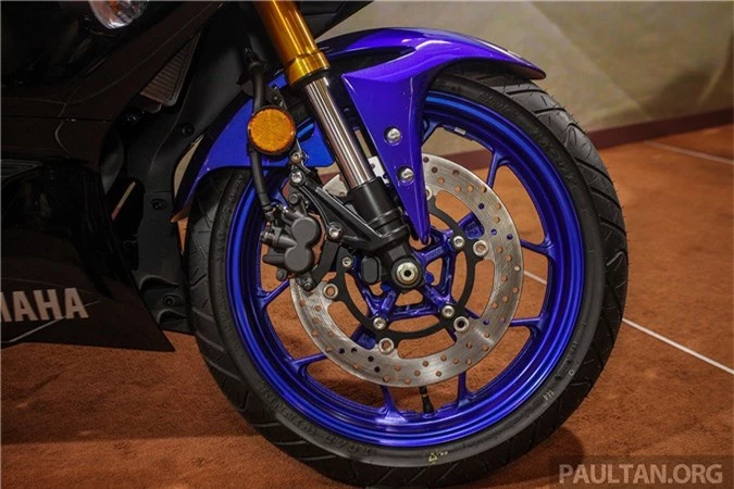 yamaha-yzf-r25-2019-11.jpg