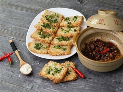 Học cách làm cơm cháy kho quẹt ngon hơn hàng quán