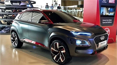 Cận cảnh Hyundai Kona phiên bản Iron Man 'cực ngầu' giá hấp dẫn. Mới đây hãng Hyundai đã công bố giá bán phiên bản đặc biệt Iron Man Edition 2019 của mẫu xe Kona tại thị trường Anh. Theo đó xe có giá khoảng 36,000 USD (830 triệu đồng), vậy mẫu xe có gì đặc biệt (CHI TIẾT)