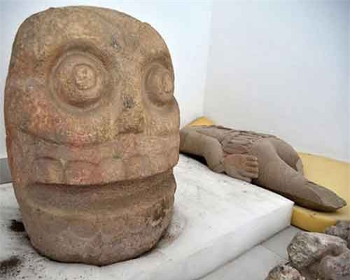 Tìm thấy đền thờ vị thần bí ẩn của người Mexico cổ đại