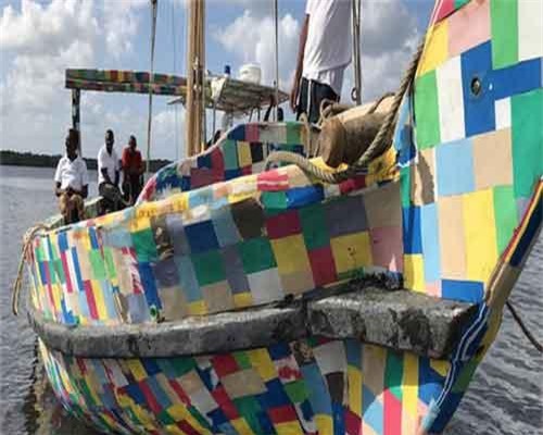 Thông điệp của thuyền buồm bằng rác thải nhựa