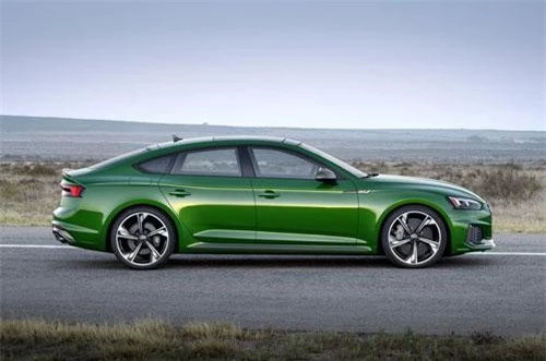 7. Audi RS5.