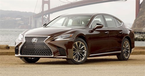 Lexus triệu hồi LS 500 tại Việt Nam vì lỗi chết máy
