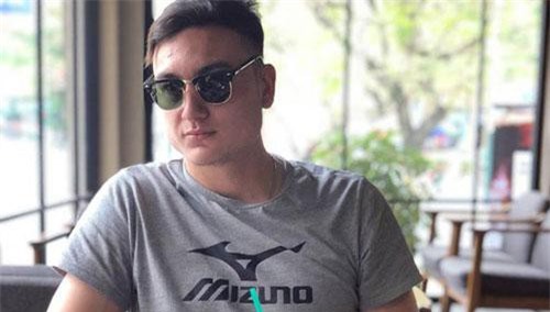 "Rò rỉ" ảnh Lâm Tây đi nghỉ dưỡng ở Nha Trang, fan lại phát cuồng vì ảnh đời thường đẹp xuất sắc