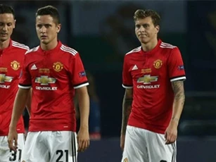 Herrera và Lindelof, điểm tựa cho 'Quỷ' phục sinh