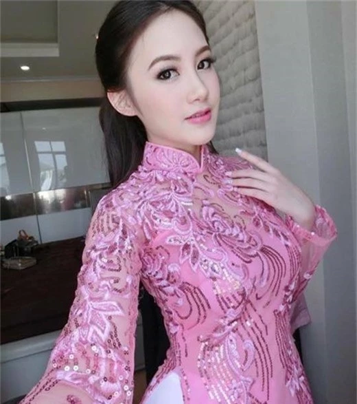 Cuộc sống giàu có đáng ngưỡng mộ của hot girl Lào gốc Việt ở tuổi 22-5