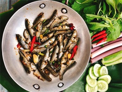 Hướng dẫn làm món cá linh kho