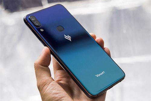 6 smartphone có thể khuynh đảo thị trường Tết Kỷ Hợi 