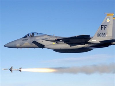 Mặc F-35, Mỹ sẽ mua thêm F-15 cho không quân