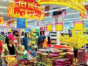 Tiêu dùng sôi động trong tháng giáp Tết