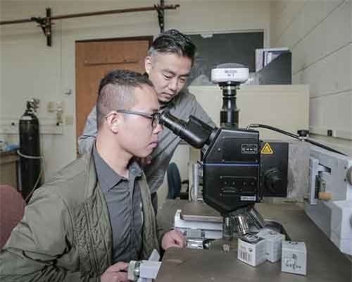 Thiết bị giảm cân đặc biệt giúp ngăn cơn thèm ăn