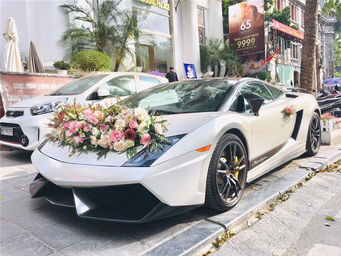 Siêu xe Lamborghini Gallardo Superleggera độc nhất Việt Nam làm xe hoa