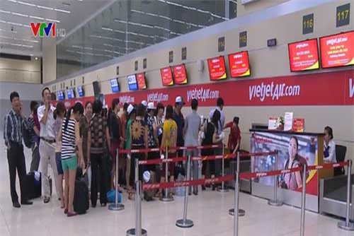 Nhiều hãng hàng không xảy ra tình trạng chậm, hủy chuyến