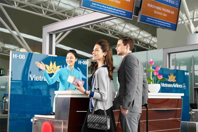 Vietnam Airlines bố trí lại quầy thủ tục tại Tân Sơn Nhất phục vụ hành khách dịp Tết