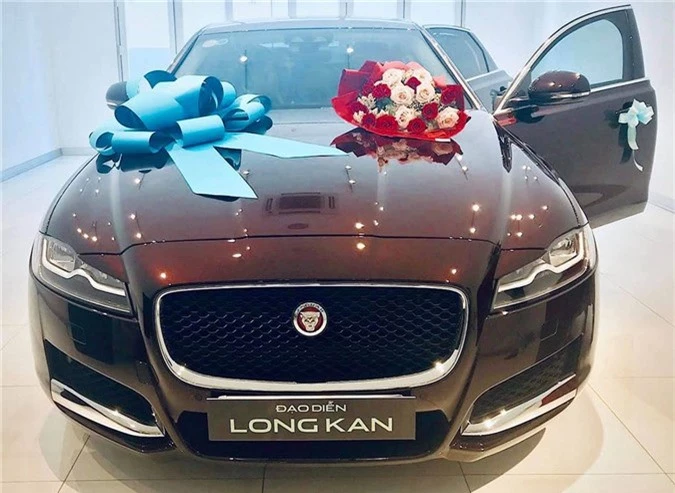 Đạo diễn Long Kan tậu xế sang Jaguar XF hơn 2 tỉ đồng ảnh 3