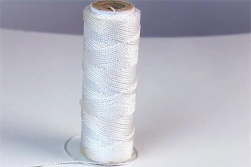 Clip: Cuộn dây 'thần kì' giúp mở khóa cửa xe trong tích tắc