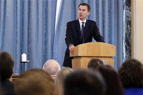 Ngoại trưởng Anh Jeremy Hunt. (Ảnh: AP)