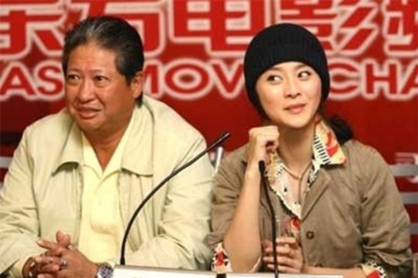 Từng là nhân vật chính trong tin đồn "Phạm Băng Băng sinh con trai", Hồng Kim Bảo bất ngờ lên tiếng gay gắt