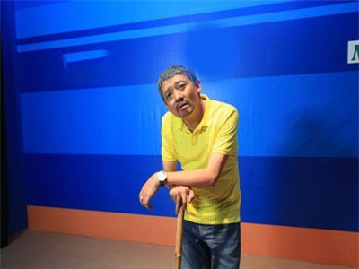 Diễn viên hài Chiến Thắng kiếm tiền tỷ nhờ... đi hát