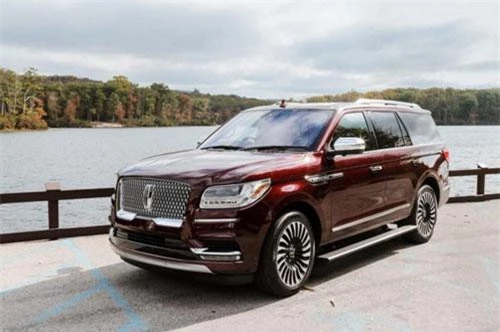 6. Lincoln Navigator 2019.