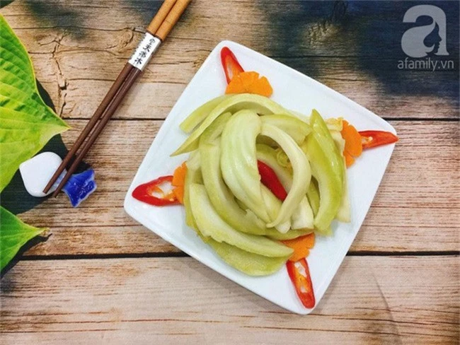Không thể bỏ qua 7 món ngâm chua ngọt ăn kèm chống ngán cho Tết - Ảnh 2.