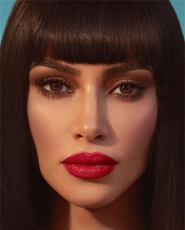 Kim Kardashian gợi cảm với son đỏ - 6 Kim Kardashian gợi cảm với son đỏ - 6