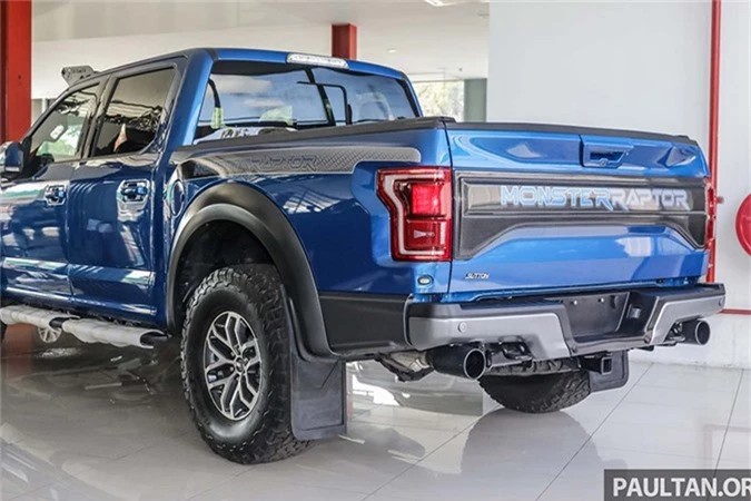 Ford F-150 Raptor lap rap Malaysia gia 4,4 ty sap ve VN-Hinh-2