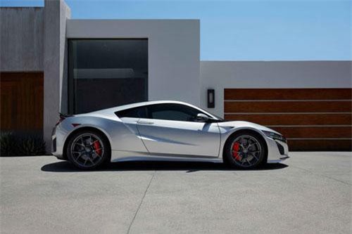 Top 10 xe hạng sang Nhật Bản tốt nhất trên thị trường