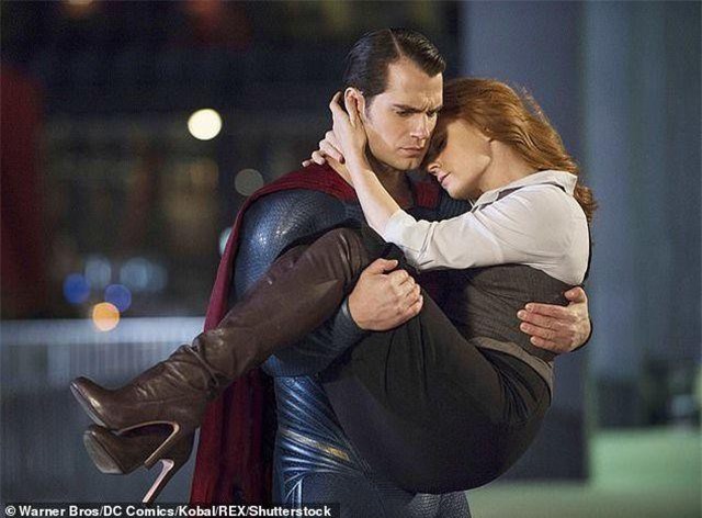 Muốn sống nhân hậu hơn hãy xem ảnh... siêu anh hùng