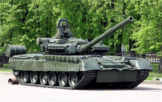So hai T-72, T-90 Nga, Ukraine rao riet hoi sinh “tang bay” T-80-Hinh-9