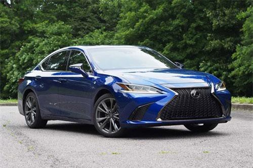 Chi tiết xe thể thao giá gần 1 tỷ của Lexus