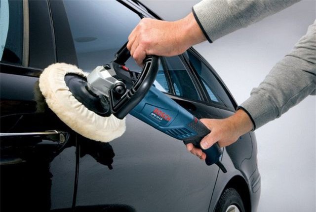 Dịch vụ chăm sóc, làm đẹp cho xế hộp hốt bạc mùa Tết