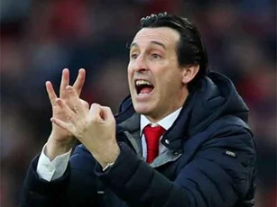 Emery tiết lộ đấu pháp để đánh bại Man City