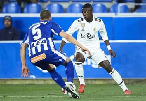 Kết quả bóng đá châu Âu rạng sáng ngày 04/02: PSG bại trận, Real Madrid đại thắng